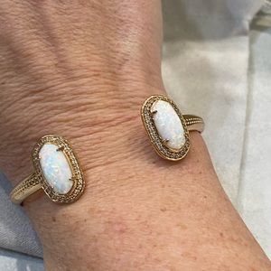 Rose gold Kendra Scott opal bracelet